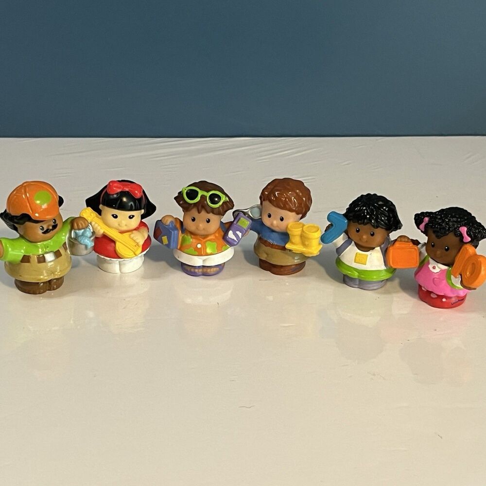 Fisher Price Little People Lot Of 6 Mixed 2002-2011
